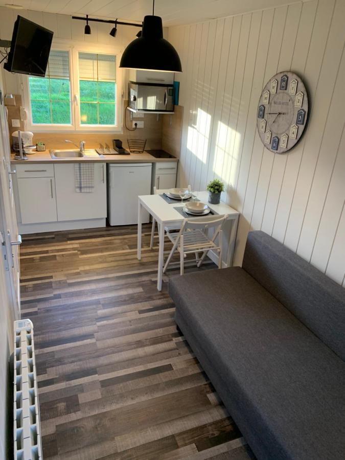Resid Home 5 - Duplex Cosy Avec Parking Gratuit Saint-Léonard エクステリア 写真