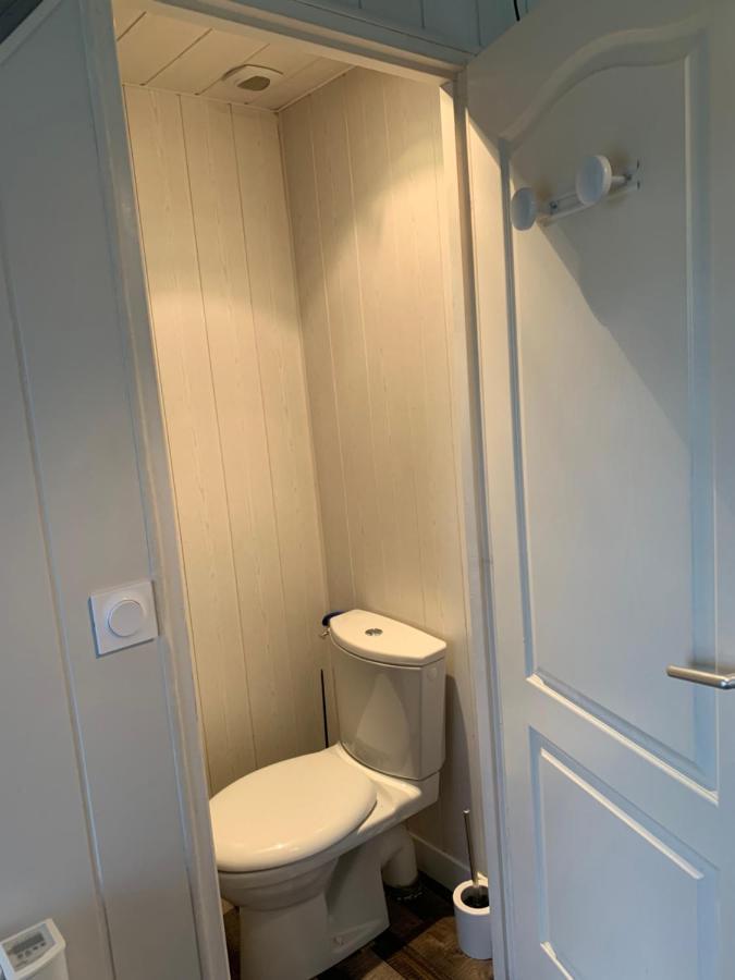 Resid Home 5 - Duplex Cosy Avec Parking Gratuit Saint-Léonard エクステリア 写真